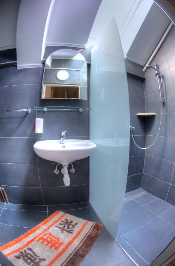 Bokun Apartments II Сисак Екстериор снимка