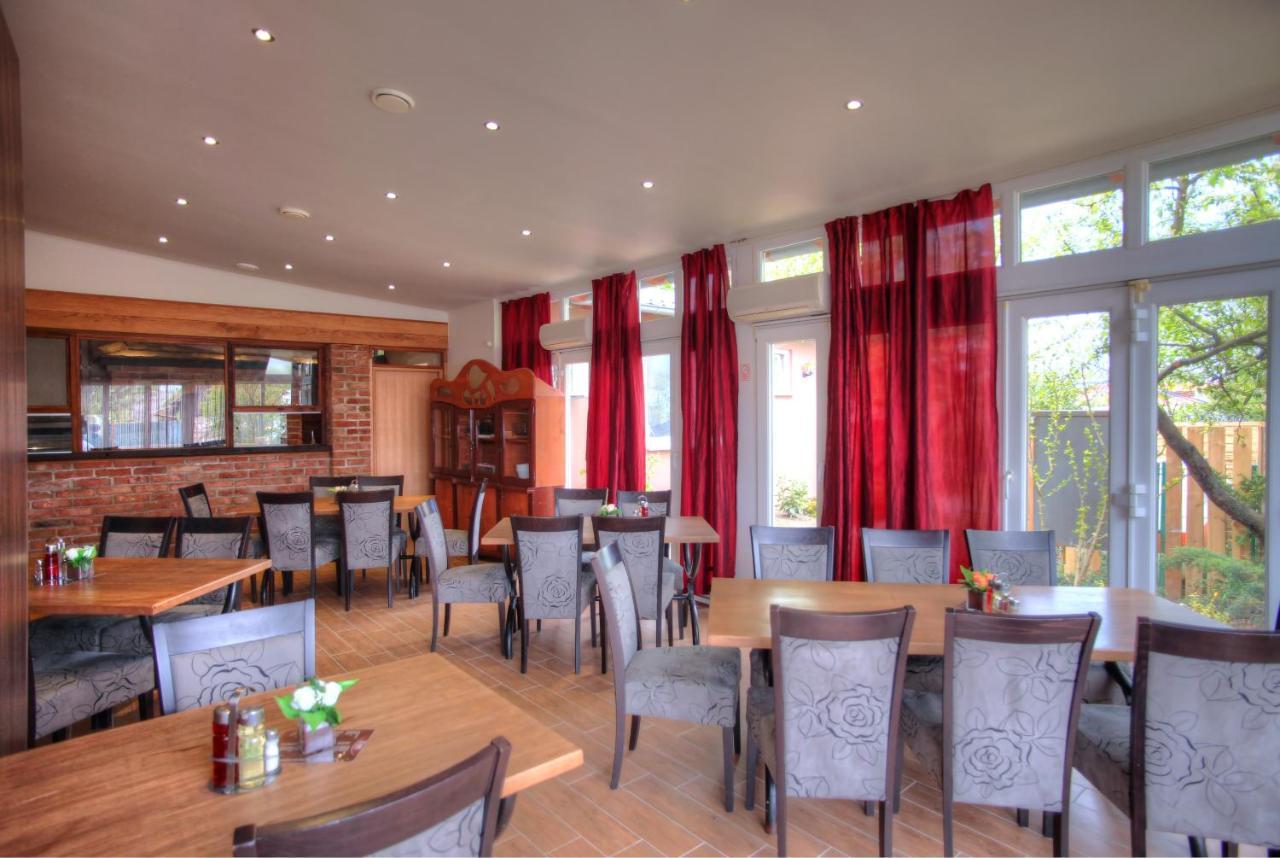 Bokun Apartments II Сисак Екстериор снимка